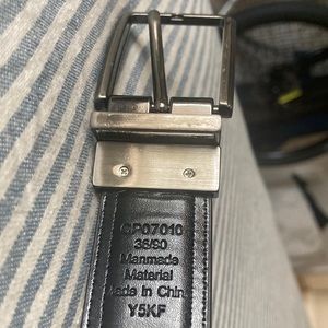 Reversible Perry Ellis Belt 42